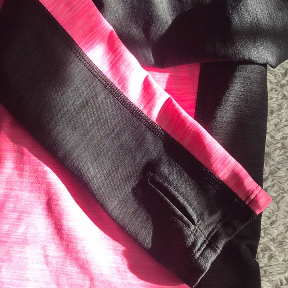Under Armor Pink&Black Half Zip - Picture 3 of 4